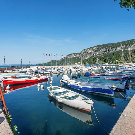 Apartmentsgarda - Baia Del 5