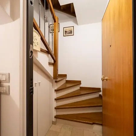 Apartmentsgarda - Baia Del 5 غارْدا