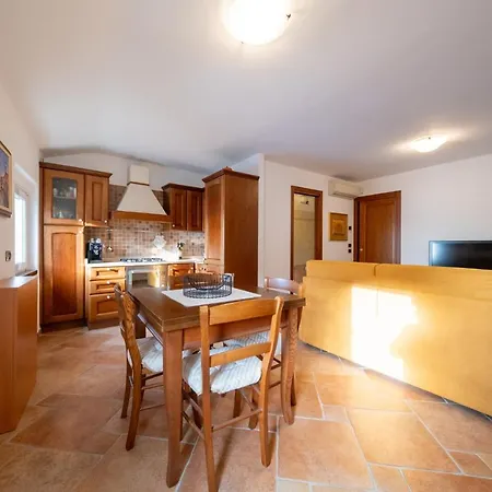 Apartmentsgarda - Baia Del 5 *